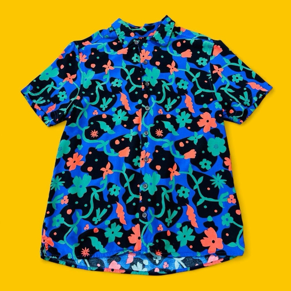Target Latino Heritage Month Men's Wrath Floral Print Short Sleeve Shirt XS